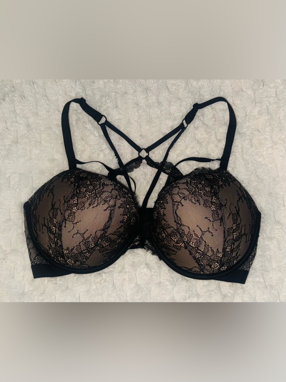 Victoria's Secret Black Lace Strappy bombshell push-up bra 38DD